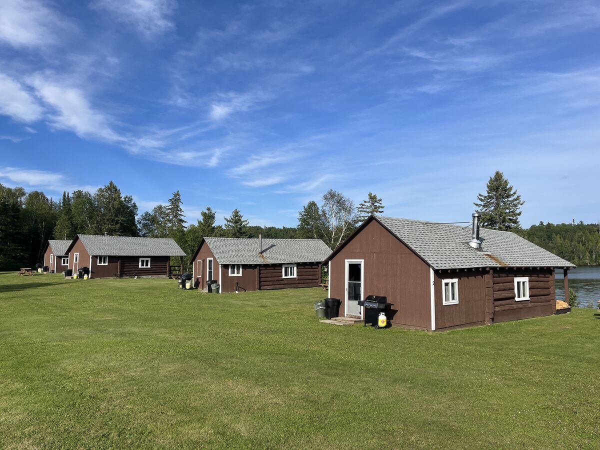 The cabins at Cedar Lake Lodge in NW Ontario.