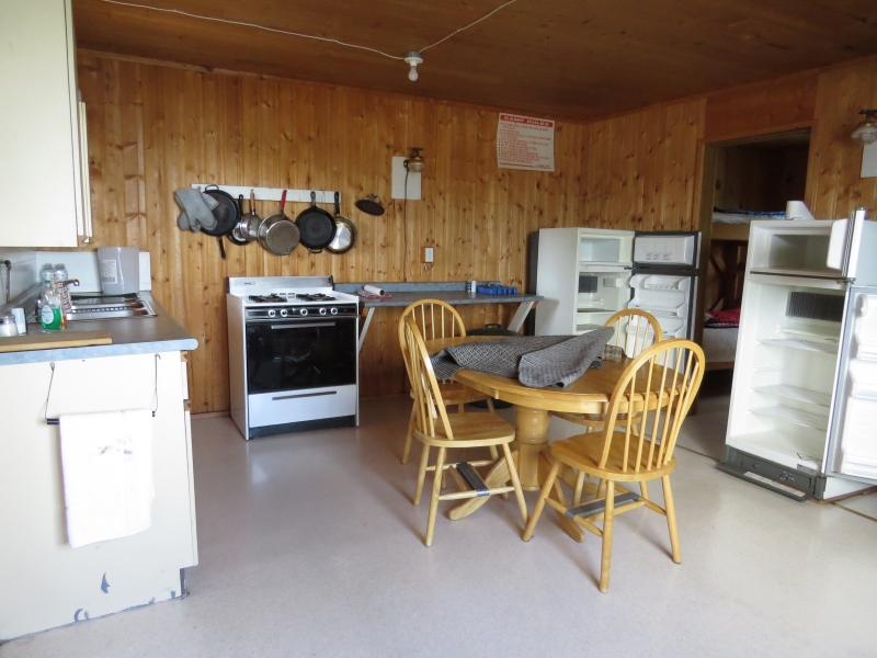 Outpost cabin on Antenna Lake in Northwestern Ontario
