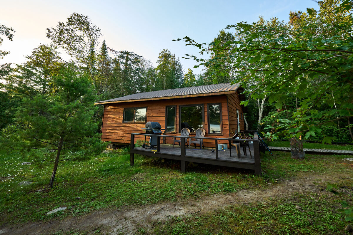 Cabin at Cedar Island Lodge on Pipestone Lake