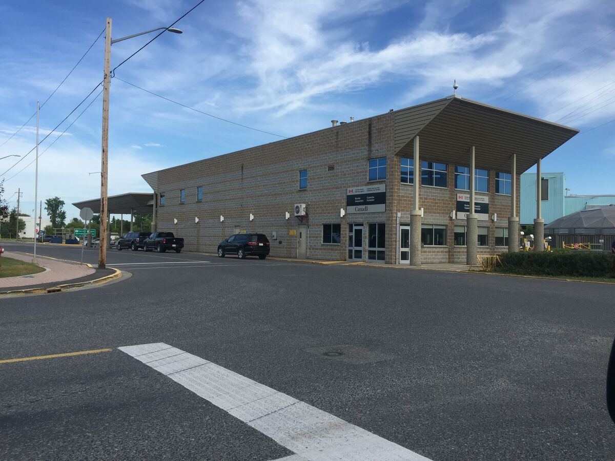 The Canada Border Crossing Building in Fort Frances, Ontario.