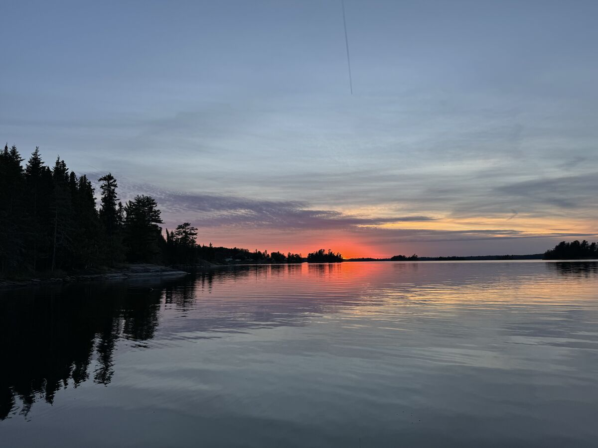 Wilderness lakes - canoe trips in Ontario