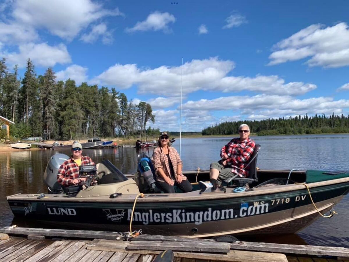 Lund Outfitter and Pro V fishing boats at Angler's Kingdom.