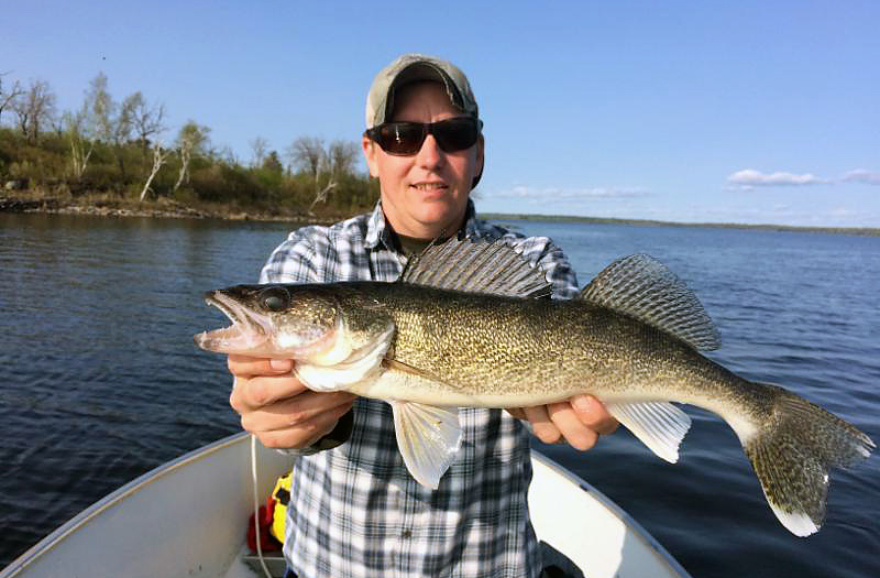 May walleye fishing at Ontario Wilderness Houseboats