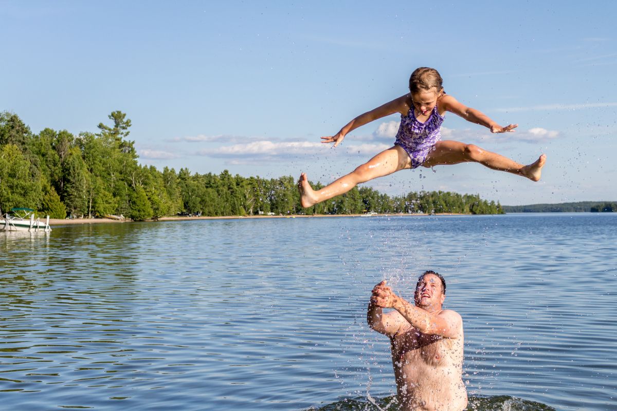 Family Vacations on Big Vermilion Lake
