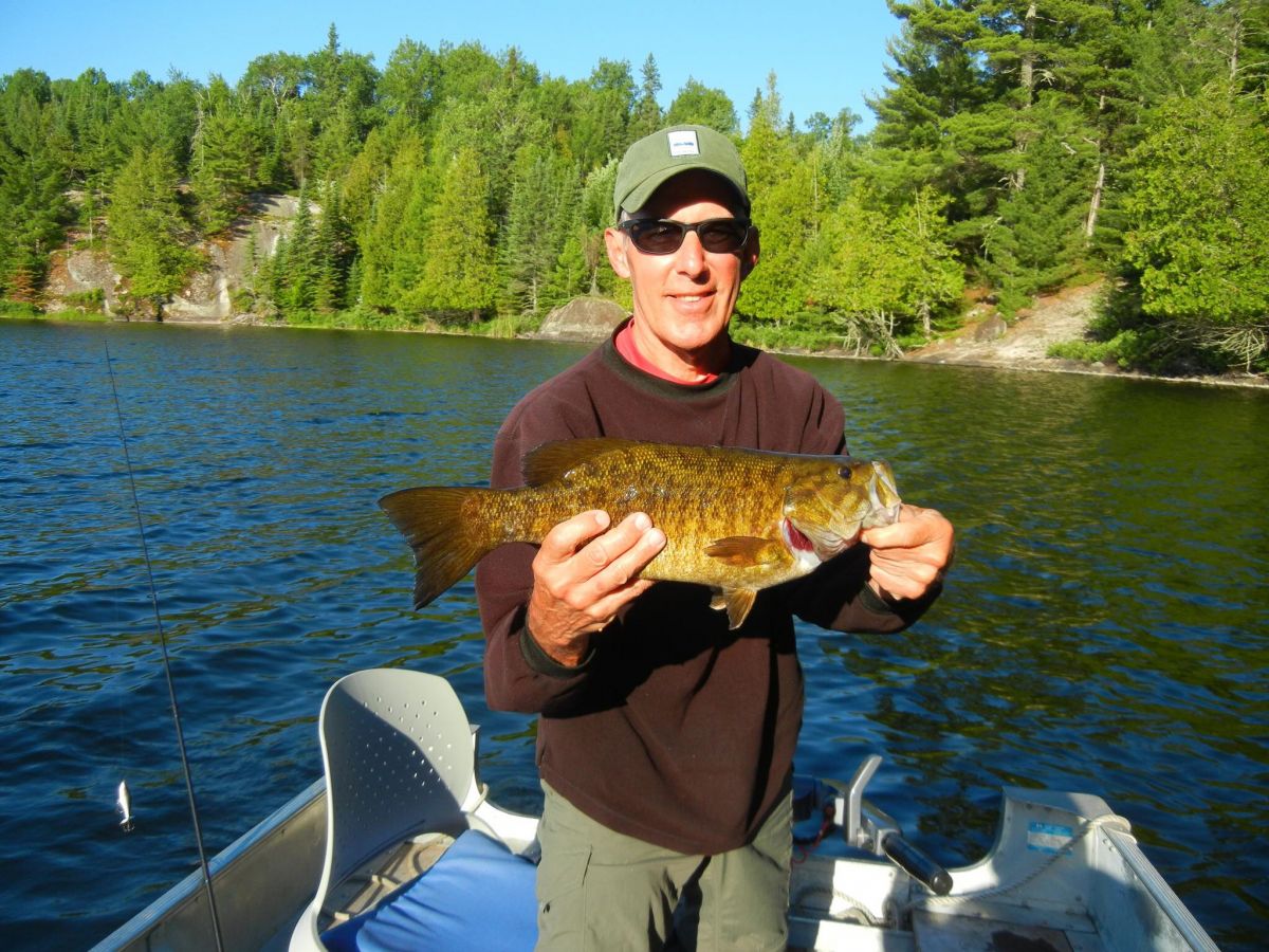 FLY-IN BASS FISHING OUTPOSTS  Sunset Country, Ontario, Canada