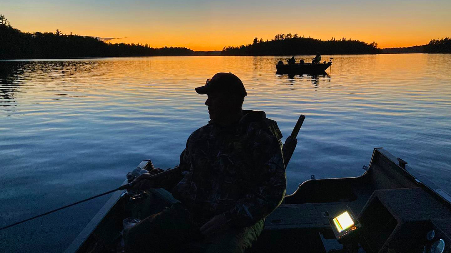 Pipestone Point Resort on Lake of the Woods has great muskie fishing.