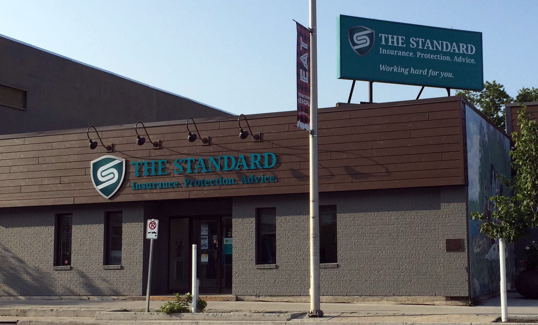 The Standard Insurance Kenora Sunset Country, Ontario