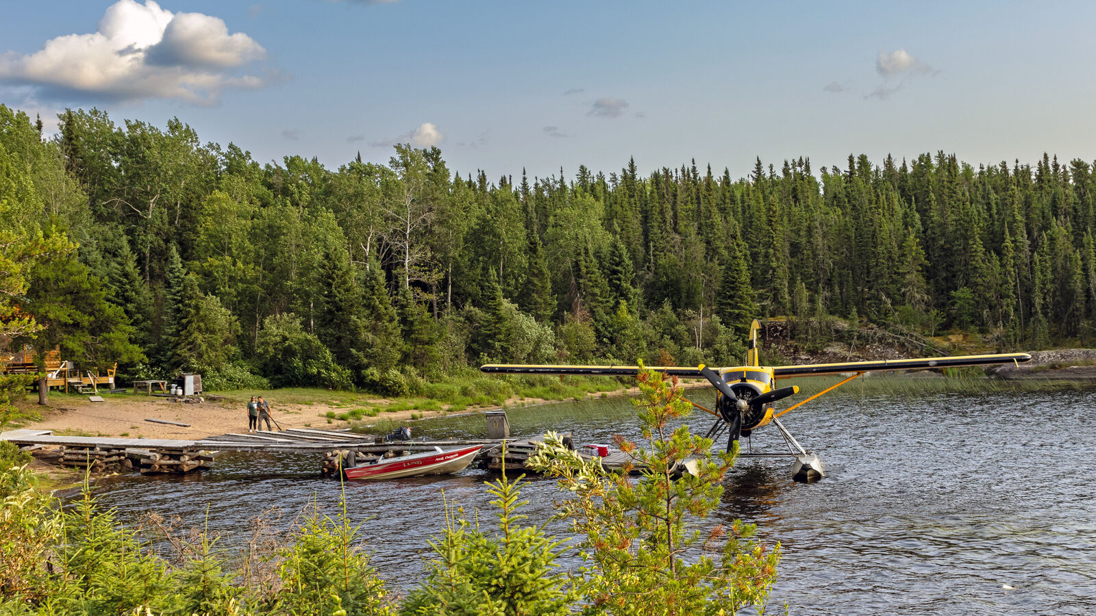 Amik Outposts/Lac Seul Airways Ltd | Sunset Country, Ontario, Canada